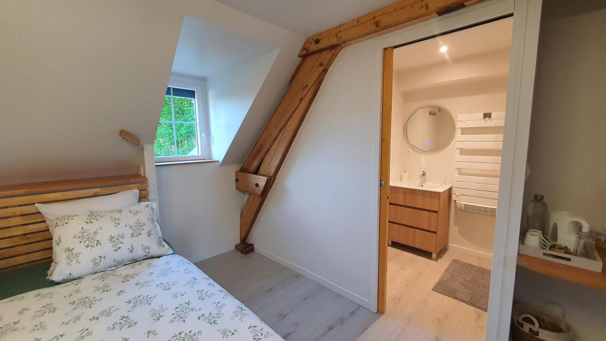 Au Fil De L'Eau Bed & Breakfast La Chapelle-Saint-Aubin Exterior foto